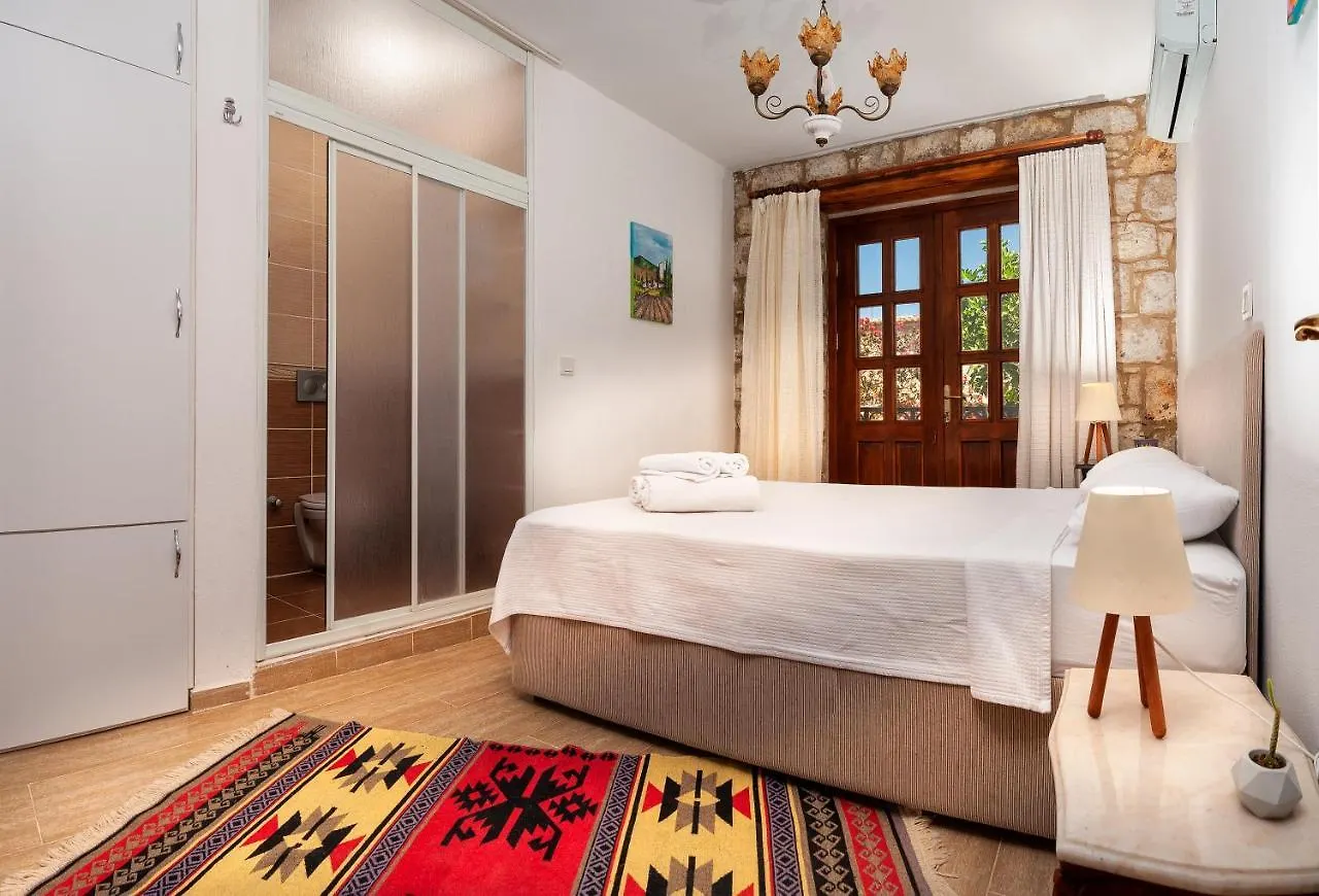 Flores Hotel Alaçatı